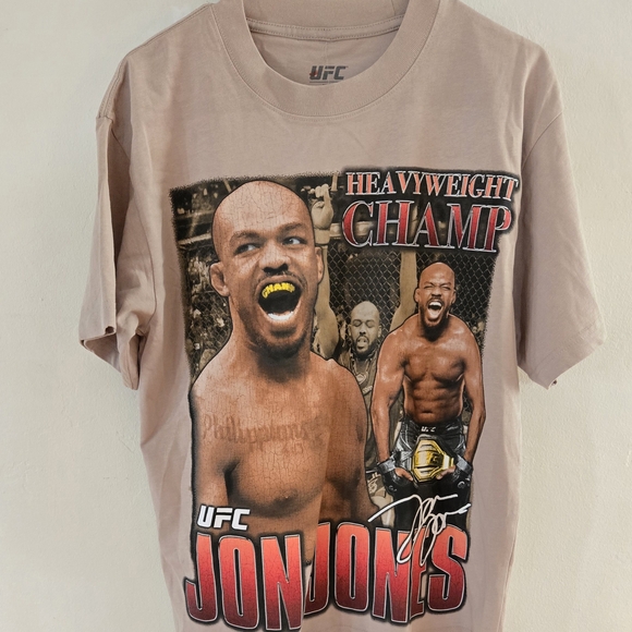 NWT Jon Jones UFC‎ Heavyweight Champ Graphic T-Shirt Size Small - Picture 1 of 5
